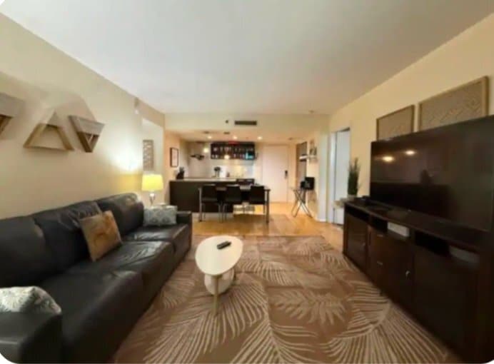 Building Photo - 701 S Madison Ave