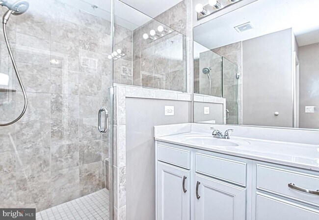 Building Photo - 4302 Edosomwan Ln