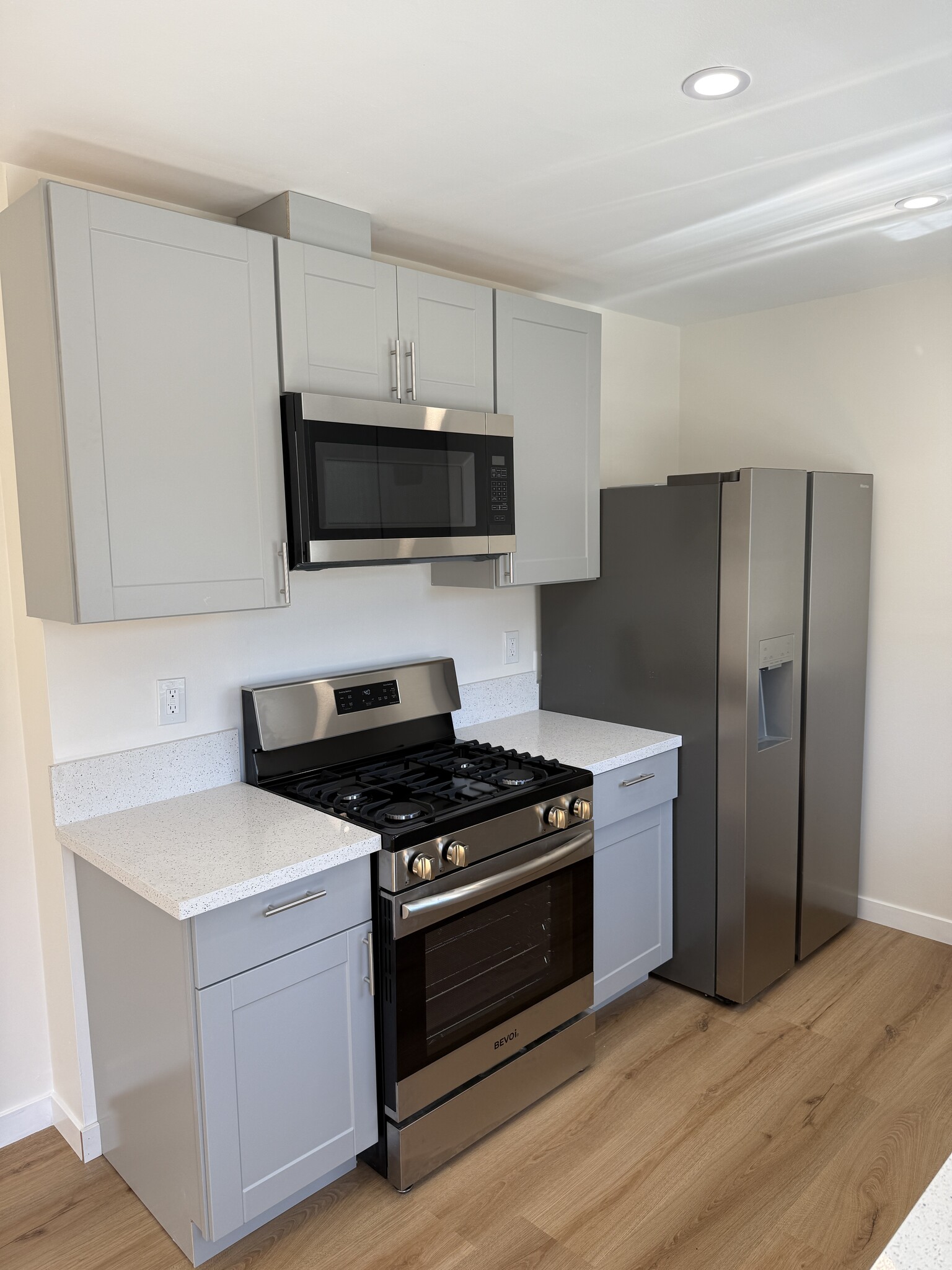 Fridge - 11307 Miranda St