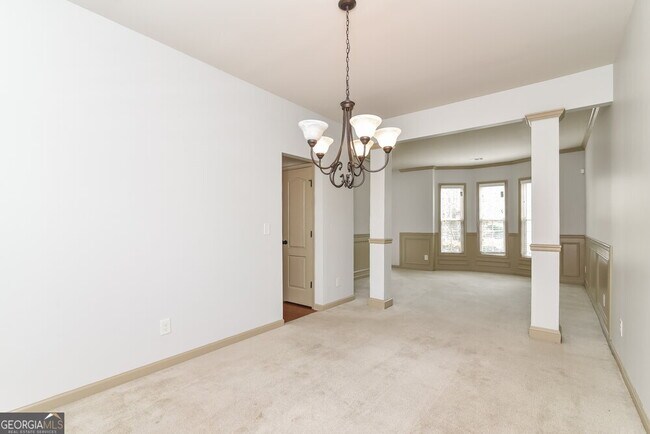 Building Photo - 3096 Montauk Hill Dr NE