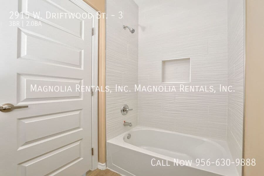 Building Photo - 2915 W Driftwood St