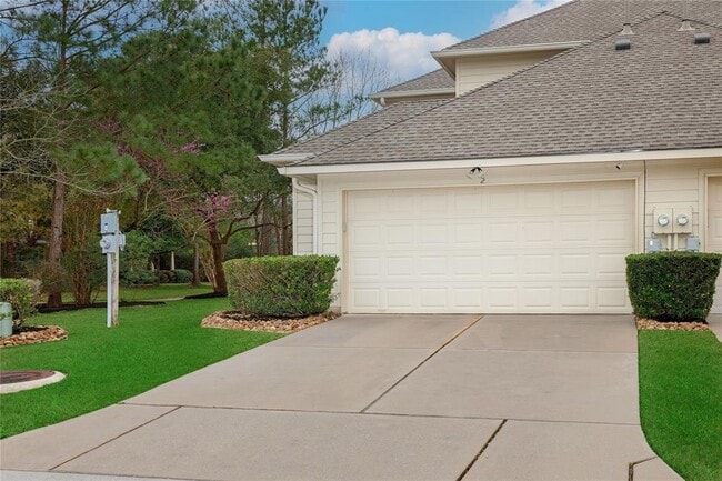 Building Photo - 2 E Pipers Green St