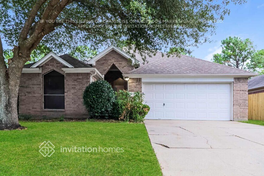 Primary Photo - 2011 Louetta Oak Ct