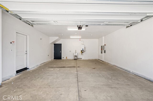 Building Photo - 9613 Juniper Ave