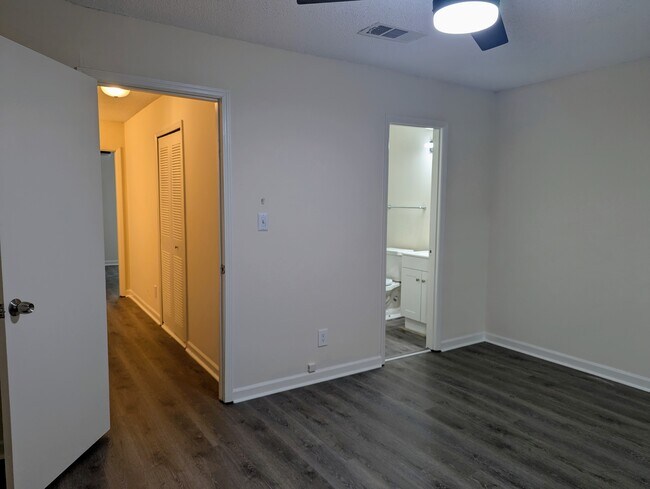 Building Photo - 3846 Moran Way