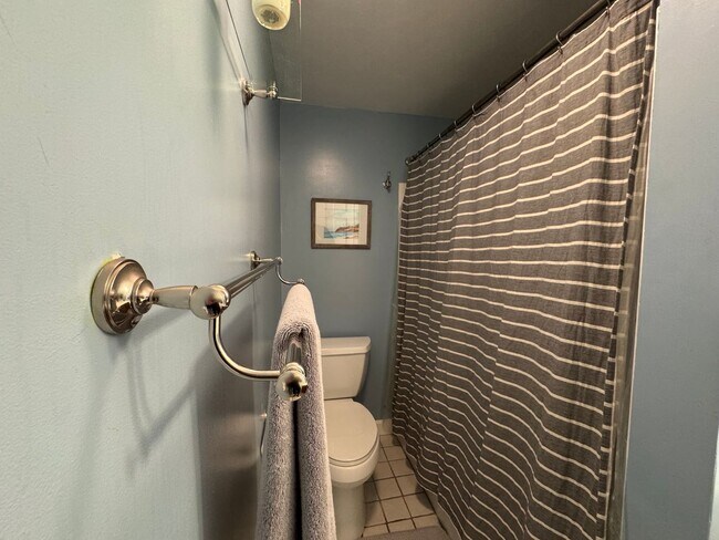 Building Photo - Fully Furnished 2-Bedroom Home for Rent – ...