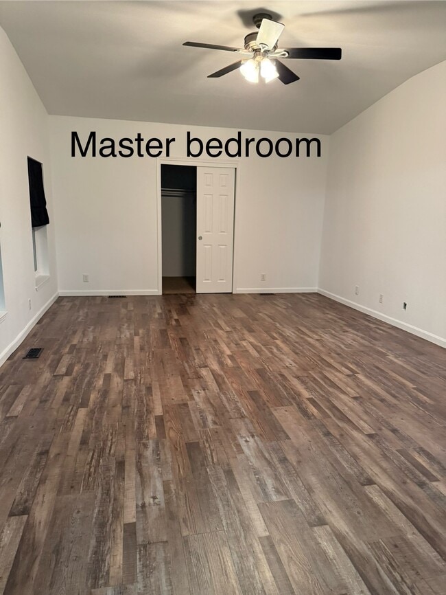 Building Photo - 2665 Bridle Trail Ln