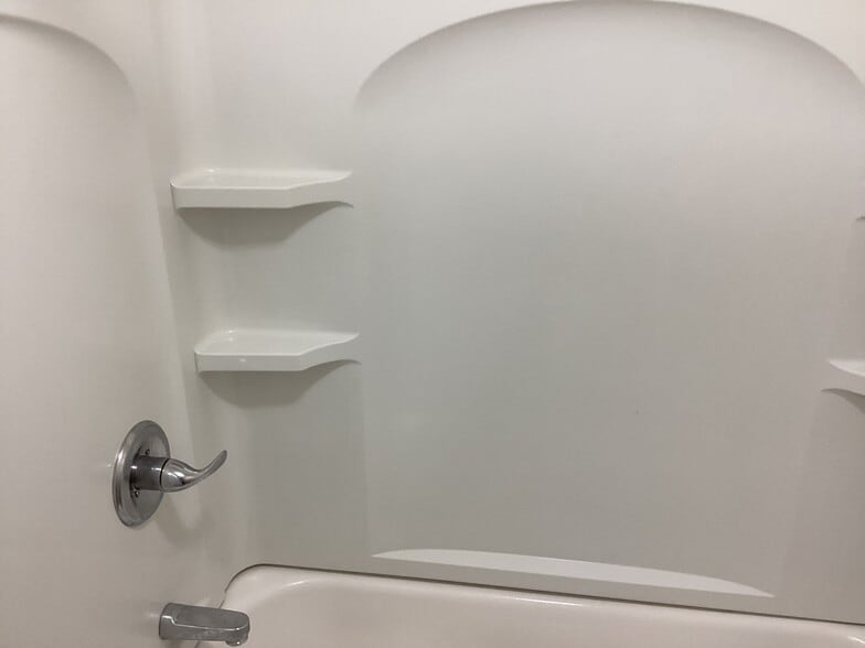 Building Photo - 614 McAlpine St