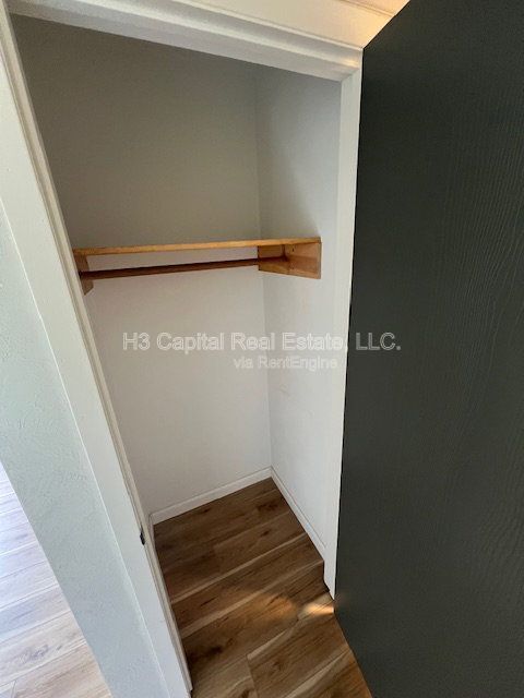 Building Photo - 130 Brookview Dr