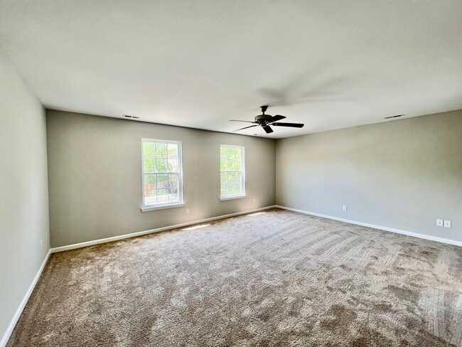 Building Photo - 10311 Dominion Village Dr