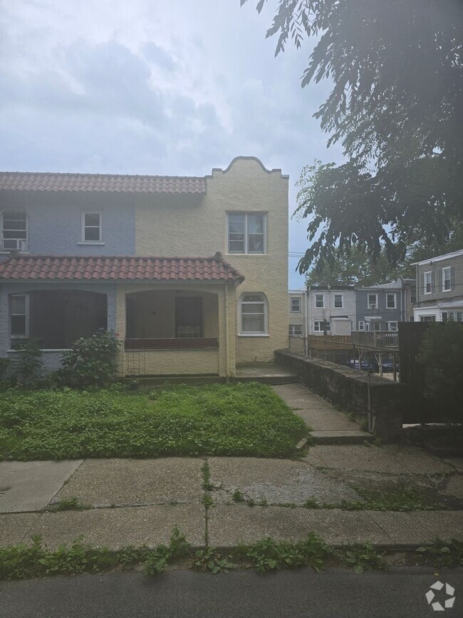 Building Photo - 2bd/1ba charming house