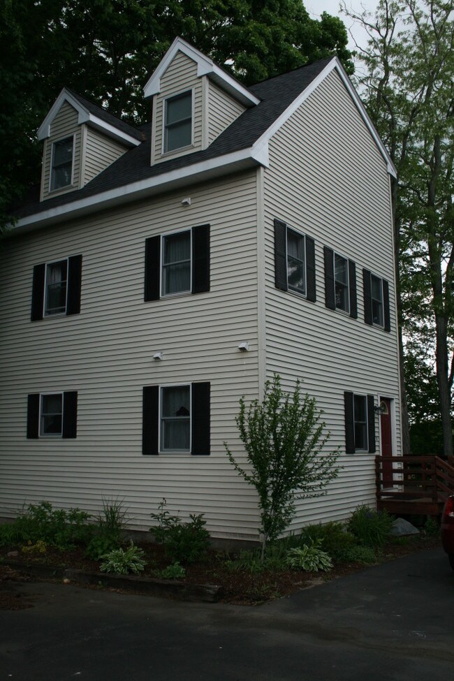 34 S Worcester St 34 S Worcester St Norton MA 02766 Apartment Finder