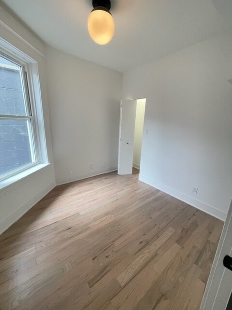 Building Photo - 2159 W Huron St