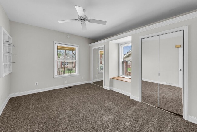 Building Photo - 3940 Delmar Ave