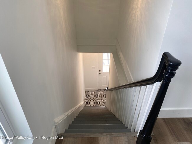 Building Photo - 520 Delaware Ave