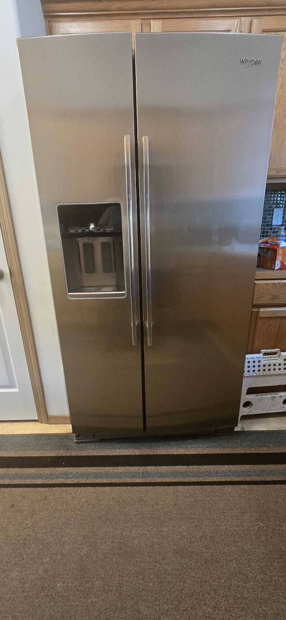 Fridge - 15408 14th Ave W