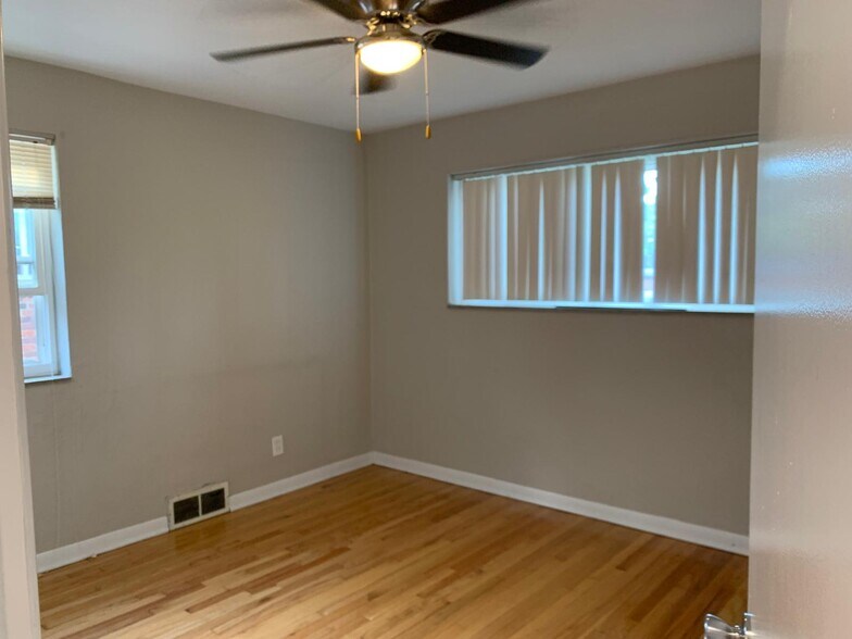 Second Bedroom - 7107 Dartmouth Ave