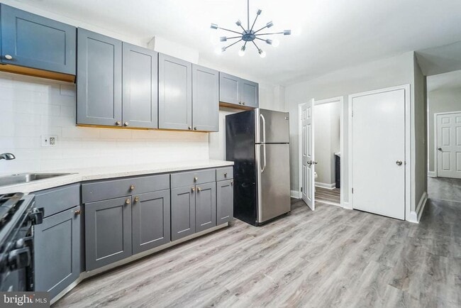Building Photo - 2356 McCulloh St