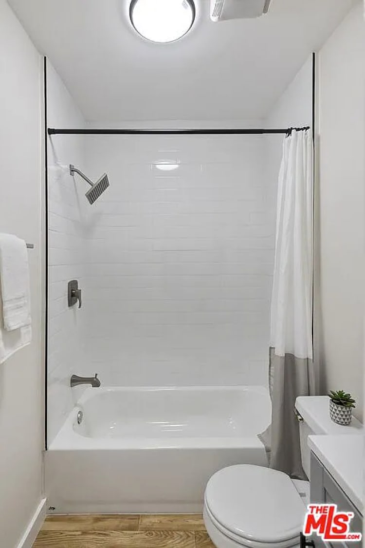 Building Photo - 8800 Cattaraugus Ave