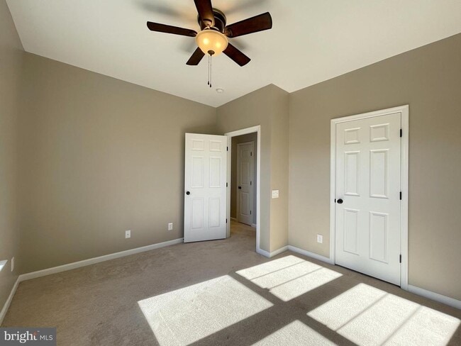 Building Photo - 23573 Christina Ridge Square