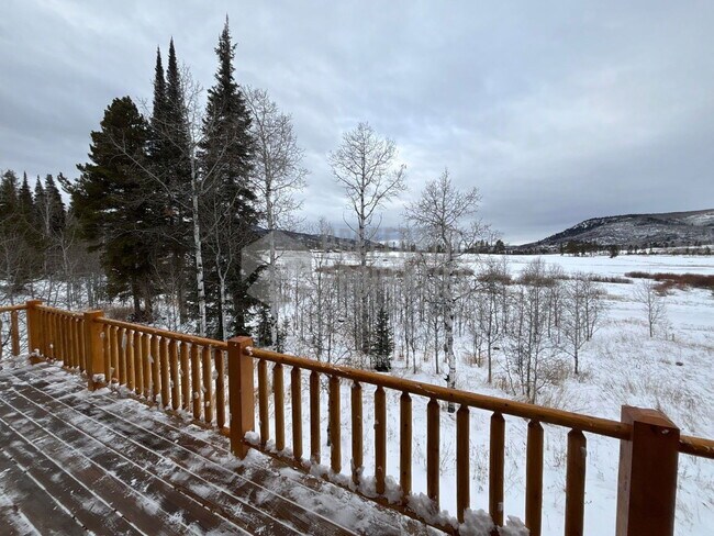 Building Photo - 33181 Wenatchi Trail