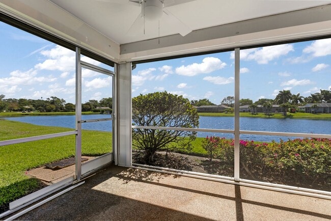 Building Photo - ** LAKEWOOD ** 3 BED / 2 BATH / GARAGE - SINGLE FAMILY HOME - GREAT LOCATION! - PET OK - ANNUAL R...