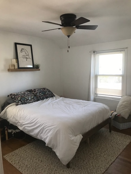 Building Photo - 4874 N Port Washington Rd