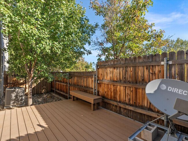 Building Photo - Move in Ready in the Heart of Reno