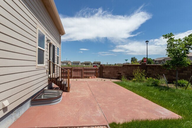 Building Photo - Spacious 5-Bedroom Home with Finished Base...