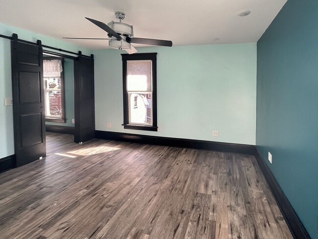 Building Photo - 590 Randolph St