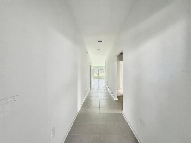 Building Photo - 4664 Golden Knight Blvd