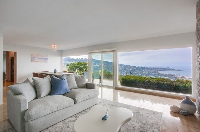 Building Photo - Modern Ocean View Home in La Jolla 4 Bed, 3 Bath
