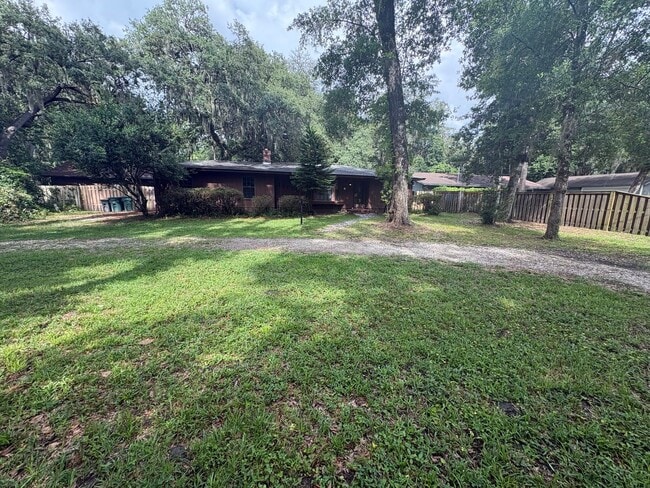 Primary Photo - 12723 Longivew Dr W