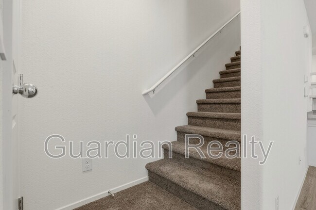 Building Photo - 503 Blue Ridge Cove Ct