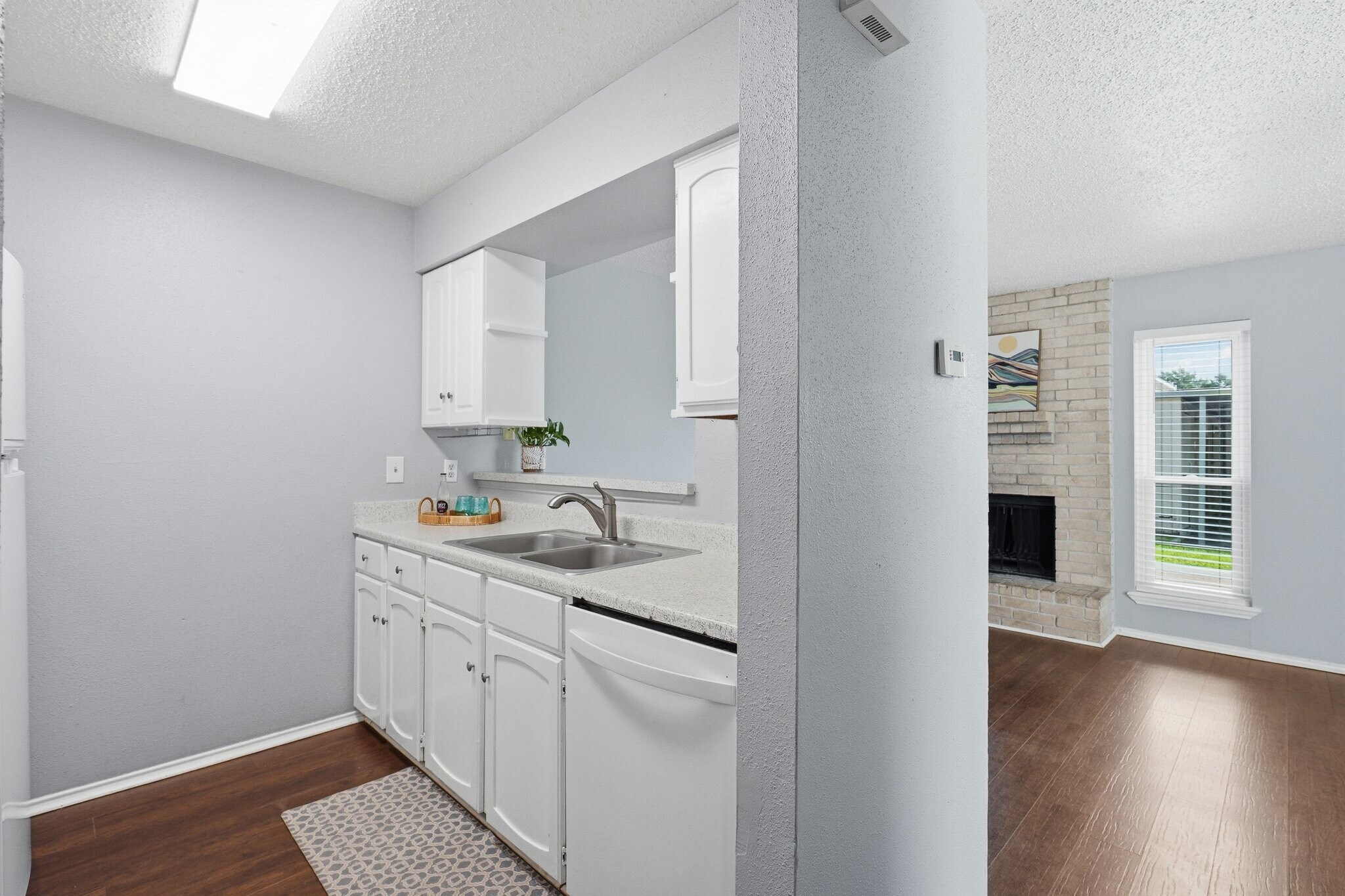 Building Photo - 6702 Everhart