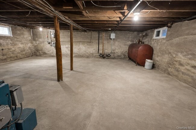 Building Photo - 6466-66 Hawley Ave