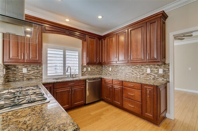 Building Photo - 1841 Indian Bend Dr