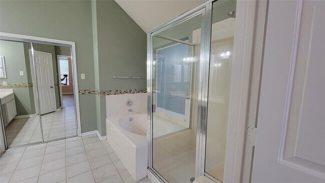 Building Photo - 14914 Appaloosa Ave