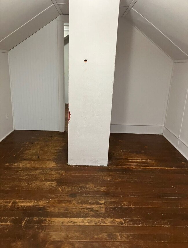 Building Photo - 509 N Cle Elum St