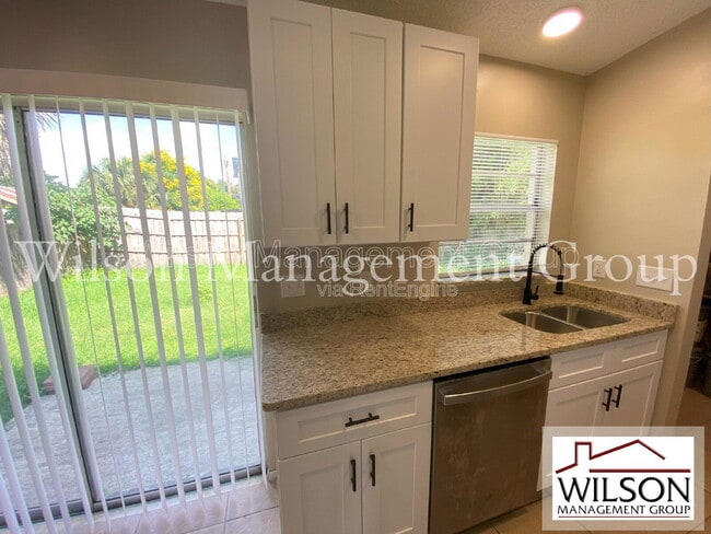 Building Photo - 5511 Lehigh Ave