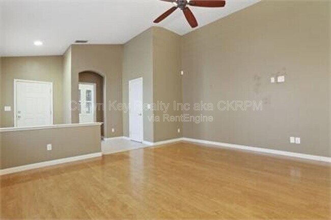 Building Photo - 1844 Oswego Ct