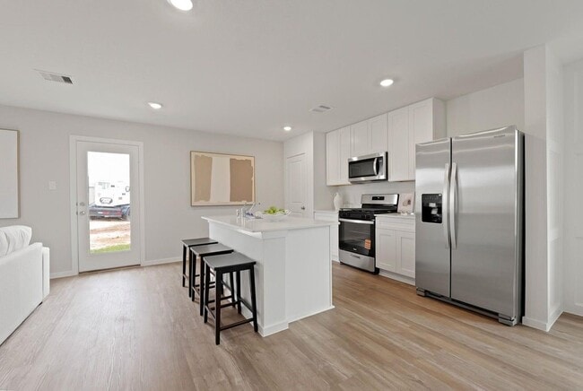 Building Photo - 40954 Seasoned Oak Ln