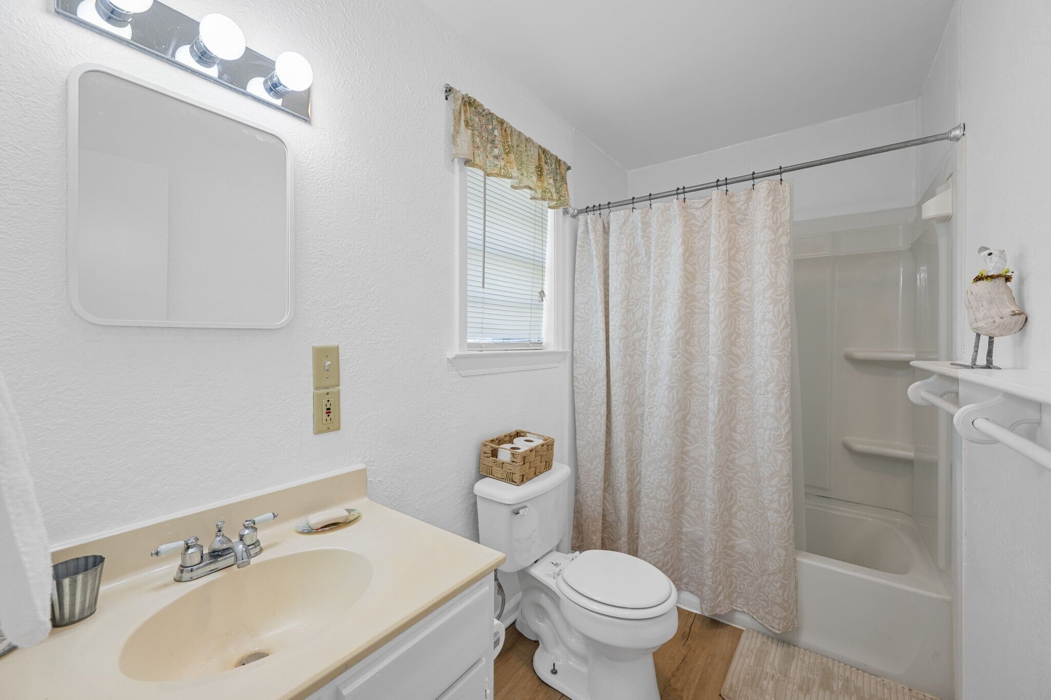 Building Photo - 1002 Ogrady Dr