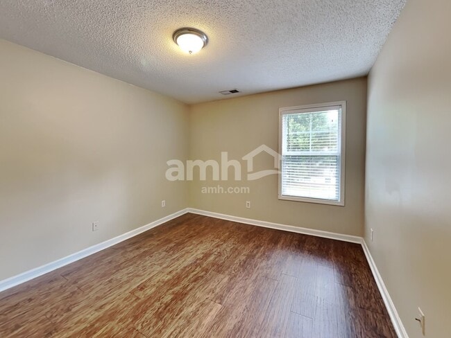 Building Photo - 3900 Village Main St