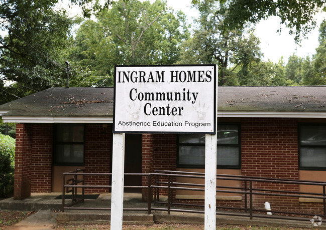 Building Photo - Ingram Homes