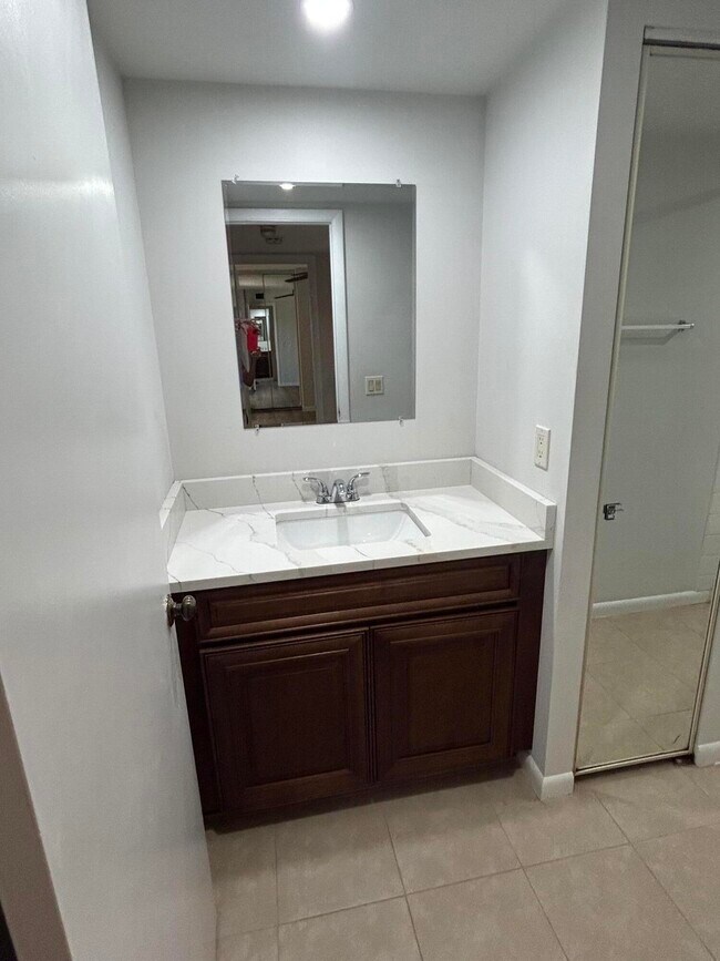 Building Photo - 5510 55th Way
