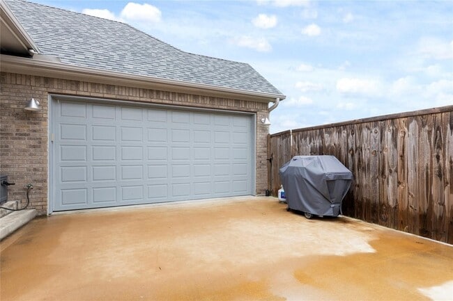 Building Photo - 3813 Melrose Trl