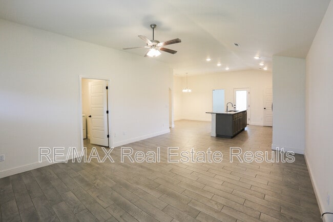 Building Photo - 501 NW 59th Ave