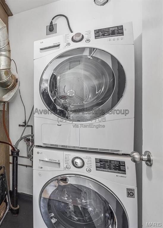 Building Photo - 6434 Vita Dr
