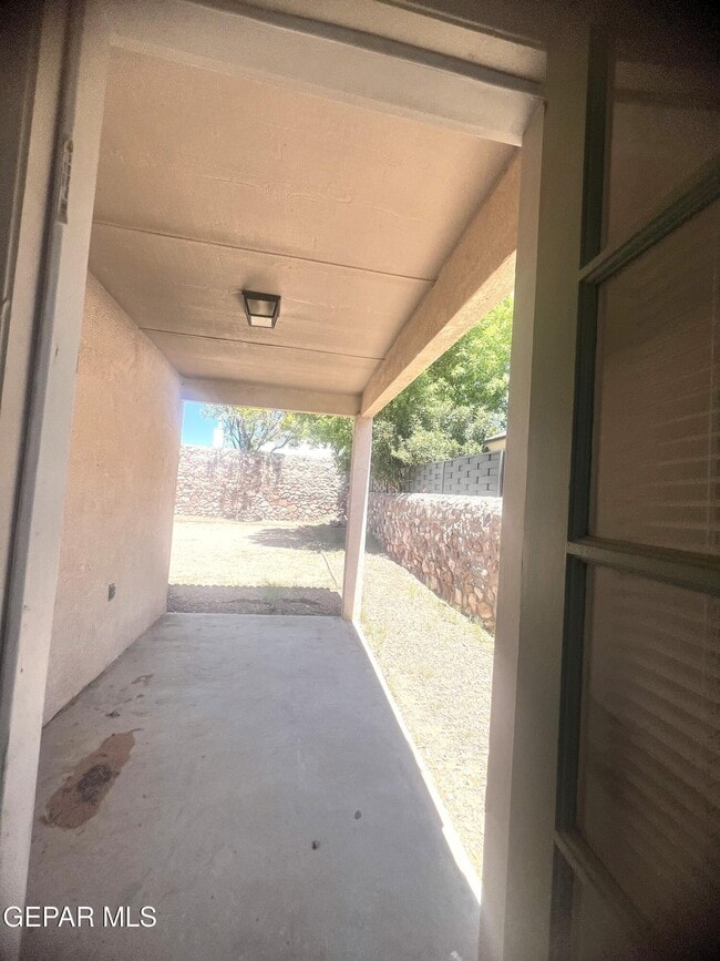 Building Photo - 7317 Desierto Azul Dr
